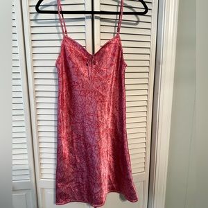Women’s multi pink sz.S nightgown